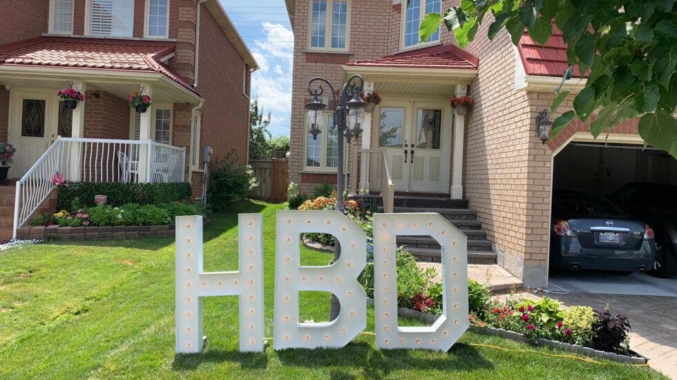 Decoration Ideas for a Kingston Birthday Party Marquee King