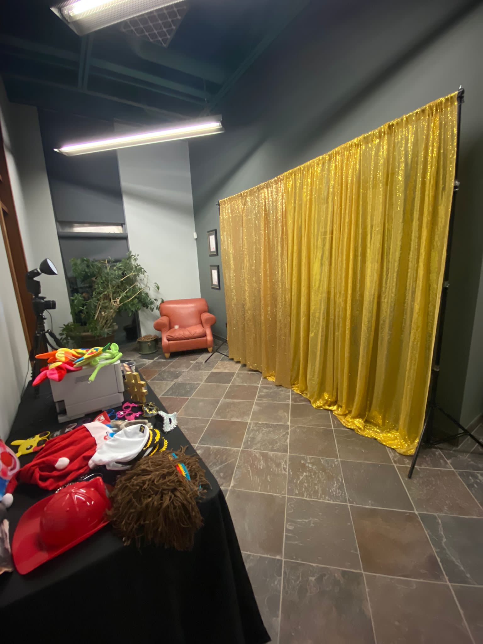 Open Concept Photo Booth Features
