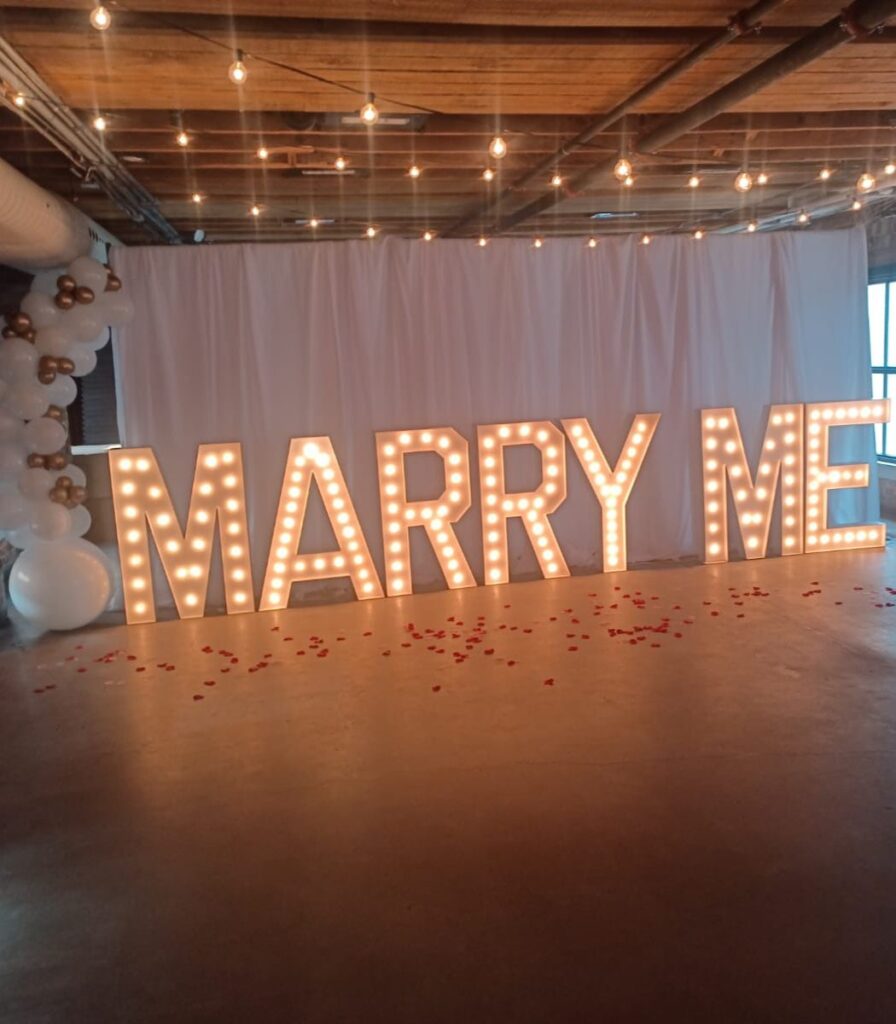 MARRY ME-Peterborough Balloon Decor Service