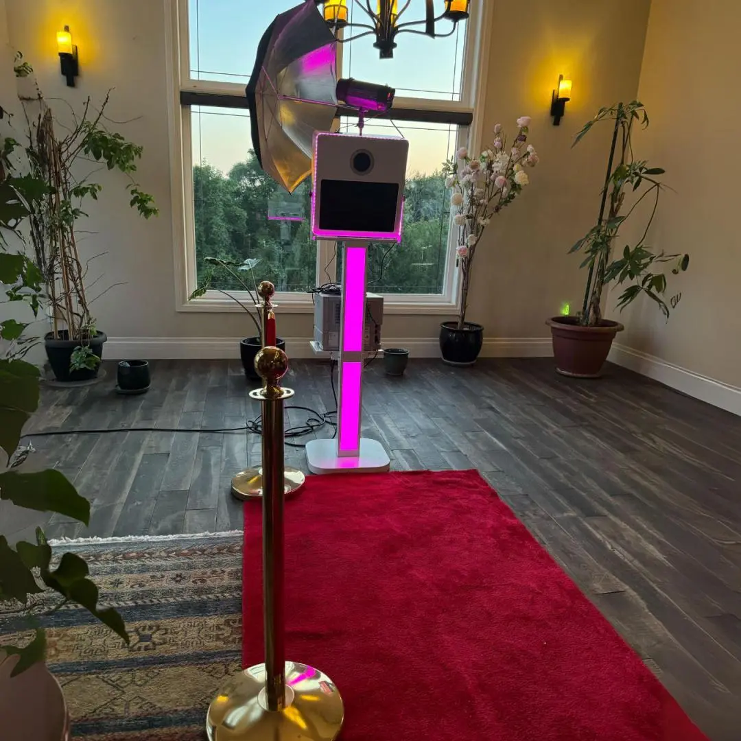 Instapod Photo Booth Rental